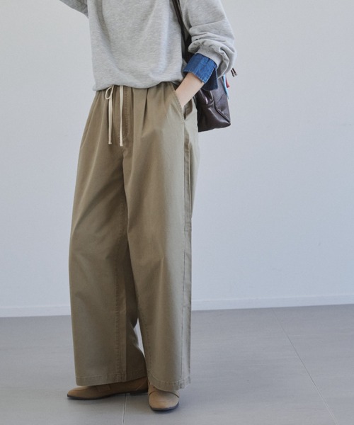 ANGIE（アンジー）の「【丈が選べる】ツイルイージーパンツ（チノパンツ・レディース・ライトベージュ/ブラック/ベージュ・MT/MEDIUM）」の22枚目の写真