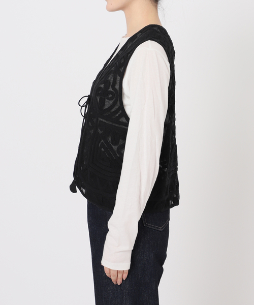 B.C STOCK（ベーセーストック）の「《追加5》手洗い可 / メッシュ刺繍ベスト（その他アウター・レディース・ブラック/アイボリー・FREE）」の19枚目の写真