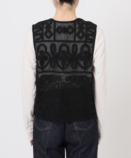 B.C STOCK（ベーセーストック）の「《追加5》手洗い可 / メッシュ刺繍ベスト（その他アウター・レディース・ブラック/アイボリー・FREE）」の20枚目の写真