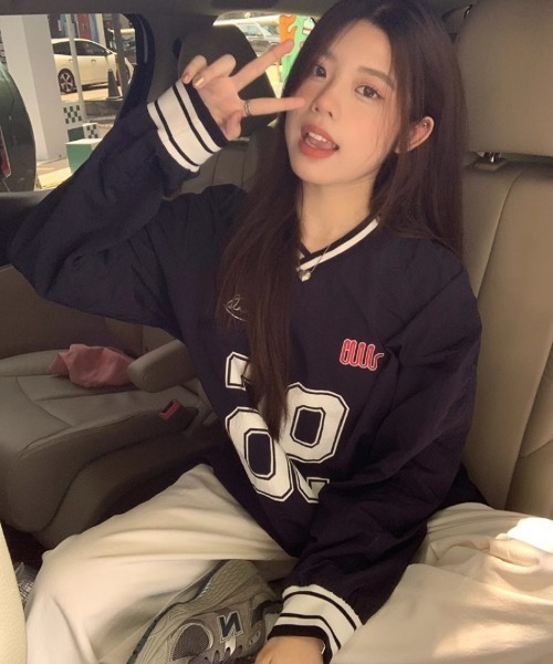 Ritzy(リッツィー)の「ナンバープリントベースボールシャツ(Tシャツ/カットソー・レディース・ネイビー/グレー・M/L)」の19枚目の写真