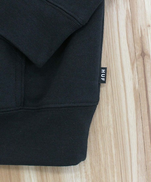 HUF(ハフ)の「ハフ クラシック プルオーバー フーディ スウェットパーカー HUF CLASSIC H P/O HOODI(パーカー・メンズ・ブラック・XXL/S/M/L/XL)」の5枚目の写真