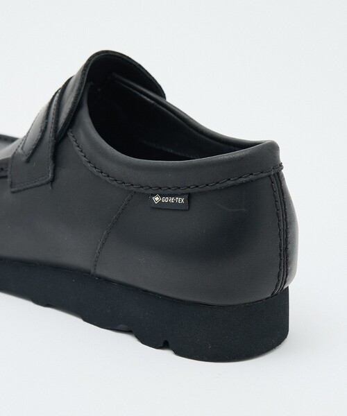 Clarks（クラークス）の「【CLARKS/クラークス】Walla Loafer GTX /ワラローファー/Black Suede / Black leather（ローファー・メンズ・ブラック系その他2/ブラック系その他・8.5/8/7.5/7）」の8枚目の写真
