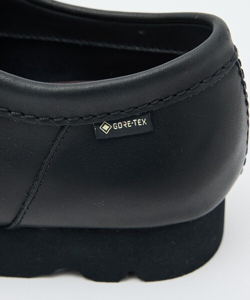 Clarks（クラークス）の「【CLARKS/クラークス】Walla Loafer GTX /ワラローファー/Black Suede / Black leather（ローファー・メンズ・ブラック系その他2/ブラック系その他・8.5/8/7.5/7）」の14枚目の写真