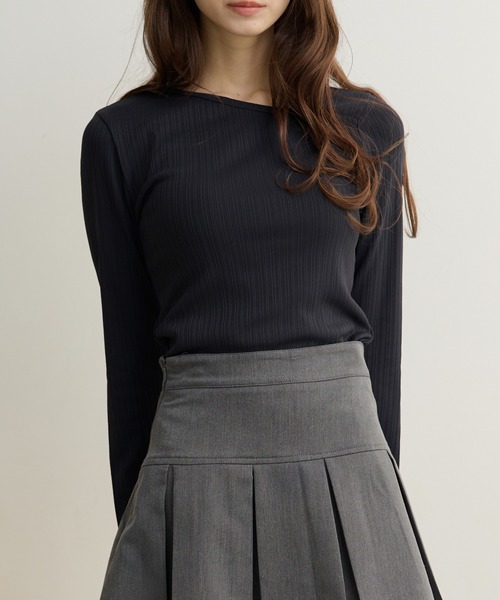 DAYRA（デイラ）の「アシンメトリー ネック ランダム プリーツ トップス（Tシャツ/カットソー・レディース・チャコールグレー・S/FREE）」の12枚目の写真