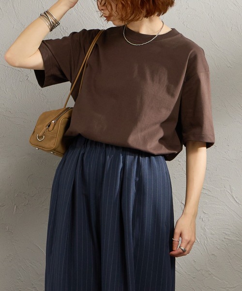 HANES（ヘインズ）の「【WEB限定】[HANES/ヘインズ] BEEFY ショートスリーブパックTシャツ（Tシャツ/カットソー・レディース・ブラック/ヘザーグレー/ホワイト/ネイビー/ダークブラウン・XL/L/M/S/XS）」の4枚目の写真