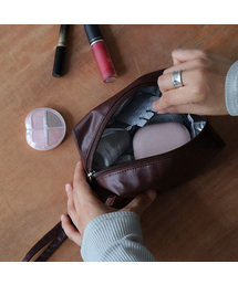 KIMHACHAN（キムハチャン）の「ソフトスクエアポーチ - 3COLORS x Sサイズ（ポーチ）」