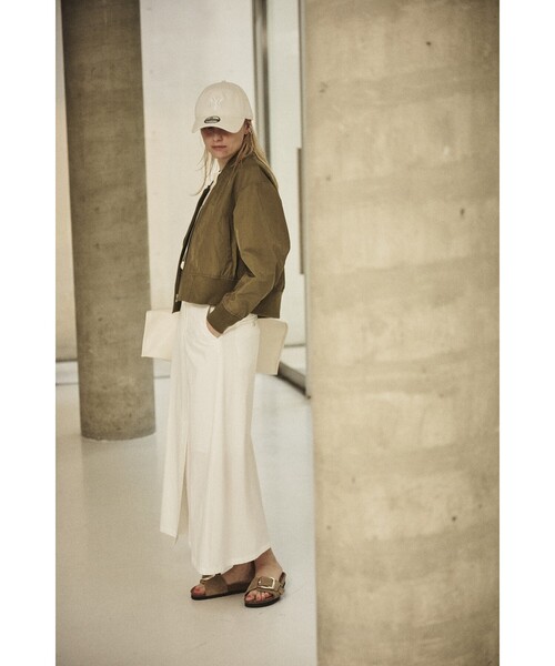 Rouge vif（ルージュヴィフ）の「【VINILO/ヴィニーロ】スウェードバックルフリンジサンダル（サンダル・レディース・ベージュ/ダークブラウン・38/37/36）」の6枚目の写真