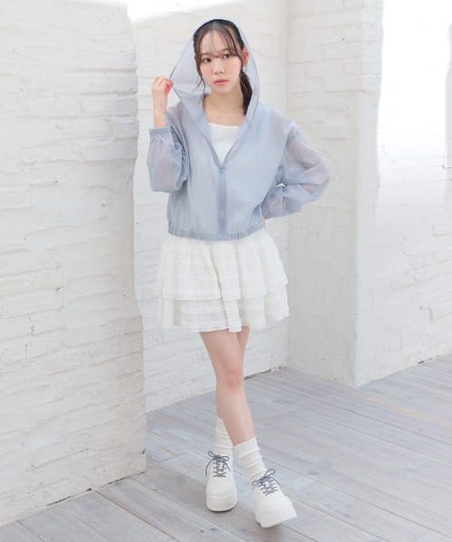 Honeys（ハニーズ）の「【ハニさら・接触冷感】シアーフードブルゾン（ブルゾン・レディース・ピンク/サックスブルー系/ブラック/アイボリー・S/M/LL/L）」の21枚目の写真