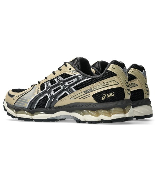 ASICS(アシックス)の「ASICS GEL-KAYANO 12.1(アシックス ゲル-カヤノ 12.1)(スニーカー・メンズ・ゴールド系・23cm/23.5cm/24cm/24.5cm/25cm/25.5cm/26cm/26.5cm/27cm/27.5cm/28cm/28.5cm/29cm)」の2枚目の写真
