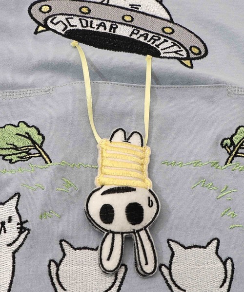 ScoLar Parity（スカラーパリティ）の「361112：ネコ星へのご招待Tシャツ（Tシャツ/カットソー・レディース・オフホワイト/サックスブルー/ブラック・M）」の5枚目の写真