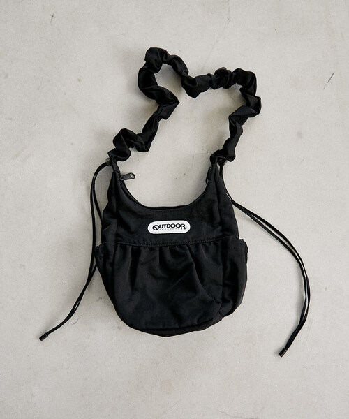 OUTDOOR PRODUCTS（アウトドアプロダクツ）の「OUTDOOR PRODUCTS × PUBLUX/アウトドアプロダクツ 別注 エッグ ショルダーバッグ　限定展開（ショルダーバッグ・レディース・ブラウン/ブラック/オフホワイト・ONE SIZE）」の6枚目の写真