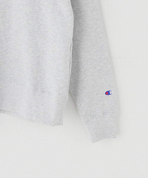 Champion(チャンピオン)の「ウォッシャブル / Champion / チャンピオン 別注 CREW NECK SWEAT(スウェット・レディース・チャコールグレー/ネイビー/レッド/ホワイト・FREE)」の13枚目の写真