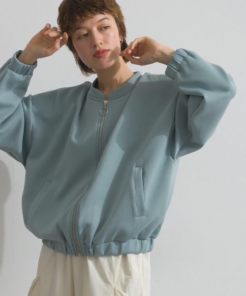 Fizz（フィズ）の「ダンボールギャザーブルゾン（ブルゾン・レディース・アイボリー/ライトブルー/ベージュ/ブラック・M）」の4枚目の写真