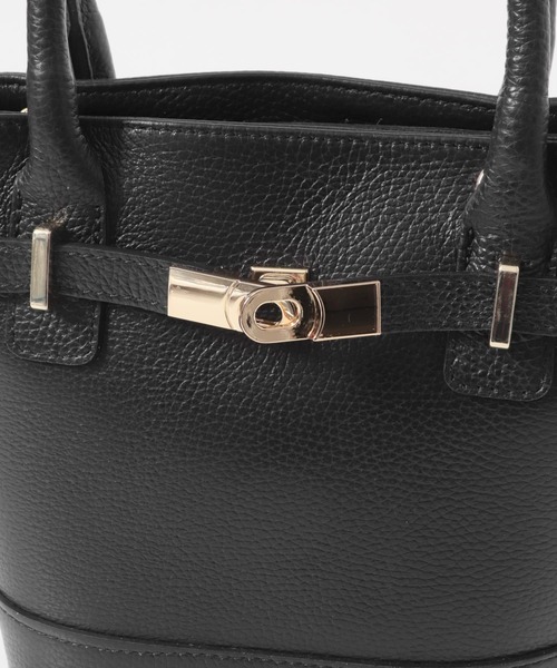 URBAN RESEARCH ROSSO WOMEN(アーバンリサーチ ロッソ)の「AULENTTI ミニバッグ(ショルダーバッグ・レディース・ライトベージュ/ブラック・FREE)」の8枚目の写真