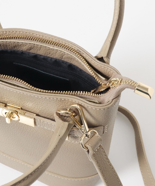 URBAN RESEARCH ROSSO WOMEN(アーバンリサーチ ロッソ)の「AULENTTI ミニバッグ(ショルダーバッグ・レディース・ライトベージュ/ブラック・FREE)」の10枚目の写真
