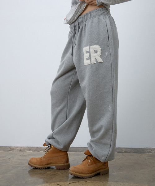 EEERRR（イイイ・アールアールアール）の「ER waffle applique long sweat pants (Melange)（スウェットパンツ・レディース・その他・LARGE/MEDIUM）」の2枚目の写真