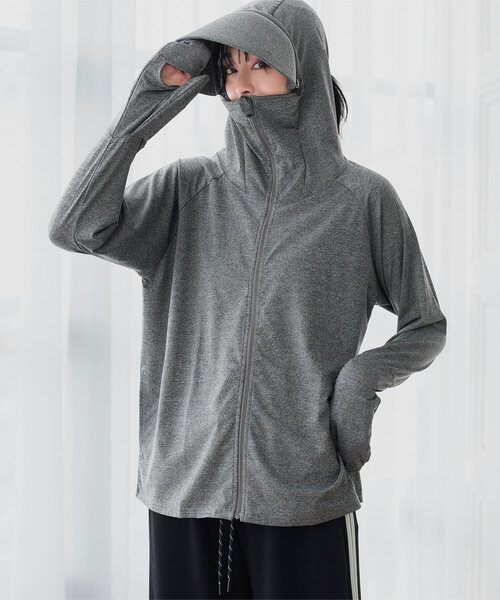 KOBE LETTUCE（コウベレタス）の「[ UVカット＆接触冷感 ] M L XL 選べる2タイプ 取り外しサンバイザー付きパーカー（パーカー・レディース・ホワイト系/ブラック系/ネイビー/ブラック/ホワイト/ネイビー系/グレー系/杢グレー・LL1/M1/M/L1/L/LL）」の6枚目の写真