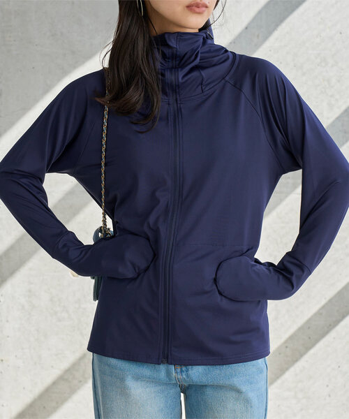 KOBE LETTUCE（コウベレタス）の「[ UVカット＆接触冷感 ] M L XL 選べる2タイプ 取り外しサンバイザー付きパーカー（パーカー・レディース・ホワイト系/ブラック系/ネイビー/ブラック/ホワイト/ネイビー系/グレー系/杢グレー・LL1/M1/M/L1/L/LL）」の8枚目の写真