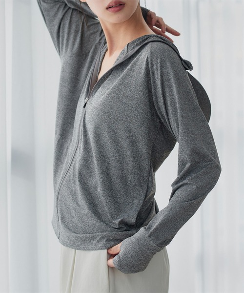 KOBE LETTUCE（コウベレタス）の「[ UVカット＆接触冷感 ] M L XL 選べる2タイプ 取り外しサンバイザー付きパーカー（パーカー・レディース・ホワイト系/ブラック系/ネイビー/ブラック/ホワイト/ネイビー系/グレー系/杢グレー・LL1/M1/M/L1/L/LL）」の17枚目の写真