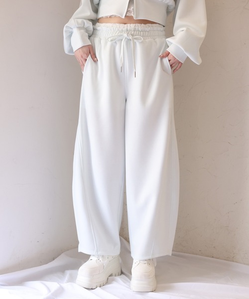 one after another NICE CLAUP(ワンアフターアナザーナイスクラップ)の「【セットアップ可能】ウエストレースカットパンツ(スウェットパンツ・レディース・グレー/ピンク/オフホワイト/サックスブルー/ブラック・SMALL/MEDIUM)」の11枚目の写真