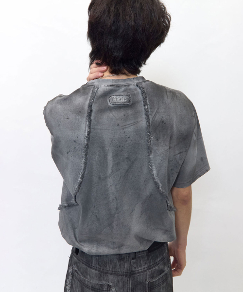 BLR（ビーエルアール）の「Oil Wash Cut-Off Logo Short Sleeve T-Shirt Dark Grey（Tシャツ/カットソー・メンズ・その他・SMALL/MEDIUM/LARGE）」の2枚目の写真