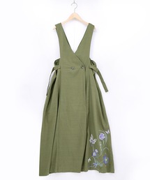 iS ScoLar（イズスカラー）の「561236：花蝶刺繍トレンチ風ジャンパースカート（ジャンパースカート）」