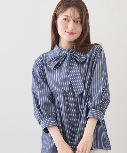 新品⭐︎EMMA TANK PALLADIO GRID リボンショルダーブラウス セール】ペプラムブラウス／ボウタイ取り外し可【洗濯機OK／イージー
