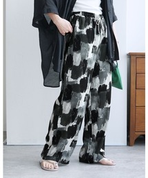 ニュアンスペイント柄ワイドパンツ