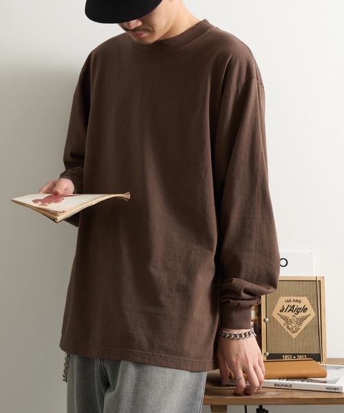 SHAKA WeAR(シャカウェア)の「【SHAKA WEAR】7.5 oz ガーメントダイ ロングスリーブTシャツ SHGDLS MURS(Tシャツ/カットソー・メンズ・モカ/オートミール/ライトイエロー/ブラック/ホワイト/チャコールグレー・L/XL/S/M/2XL)」の1枚目の写真