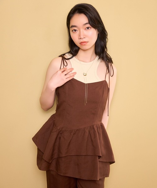 mysty woman（ミスティウーマン）の「リネン混イレヘムキャミ 678706（シャツ/ブラウス・レディース・ベージュ/ブラック/ブラウン・FREE）」の12枚目の写真