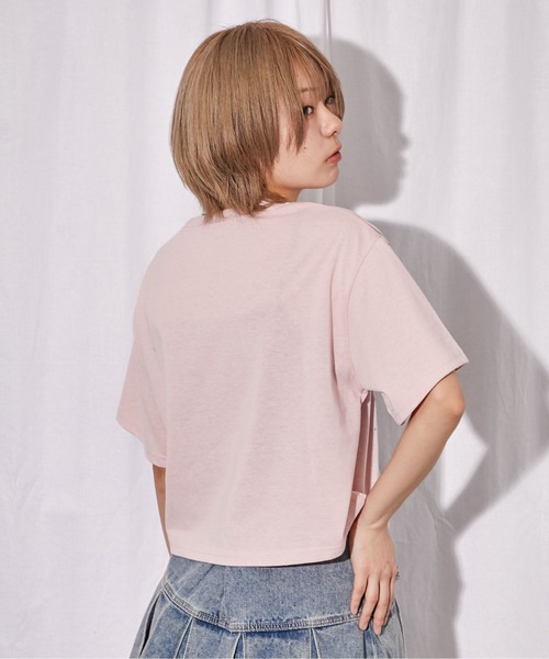 GORGE(ゴージ)の「《花柄刺繍×ラインストーン》短丈Tシャツ/Y2K/春夏/全4色(Tシャツ/カットソー・レディース・オフホワイト/オートミール/チャコール/ピンク・F)」の5枚目の写真