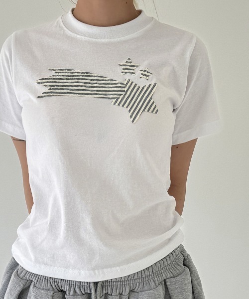 LAC-VERT(ラック・ヴェール)の「ストライプながれぼしTシャツ(Tシャツ/カットソー・レディース・ホワイト/ネイビー・FREE)」の3枚目の写真