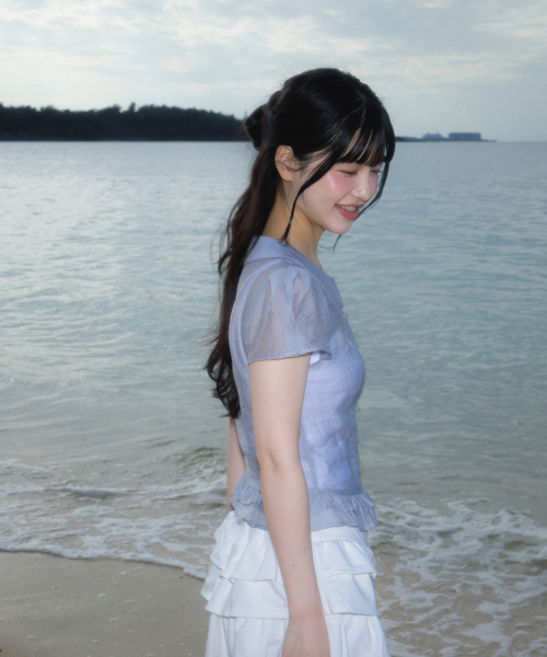 ROSEFRANTZ（ロゼフランツ）の「See-through Pleat Short Sleeved Blouse [Sky Blue]（シャツ/ブラウス・レディース・スカイブルー・SMALL/MEDIUM）」の3枚目の写真