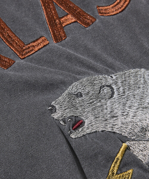 Schott（ショット）の「Schott/ショット 別注 バック 刺繍デザイン Tシャツ/ヴィンテージライク（Tシャツ/カットソー・メンズ・ブラック系その他/ブラック系その他3/ブラック系その他2・MEDIUM/LARGE/X-LARGE）」の6枚目の写真