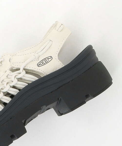 KEEN(キーン)の「<KEEN>ユニーク ピーエルティー メリージェーン サンダル(サンダル・レディース・ブラック/オフホワイト/シルバー・24cm/23cm/25cm)」の21枚目の写真