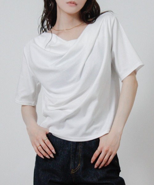 Social GIRL(ソーシャルガール)の「ドレープネック半袖Tシャツ(Tシャツ/カットソー・レディース・ブラック/オフホワイト・M)」の1枚目の写真