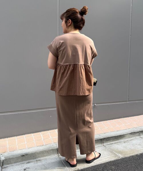 le.coeur blanc(ルクールブラン)の「MVS天竺プルオーバー×スカートセット(ワンピース・レディース・モカ/ブラック・38)」の12枚目の写真