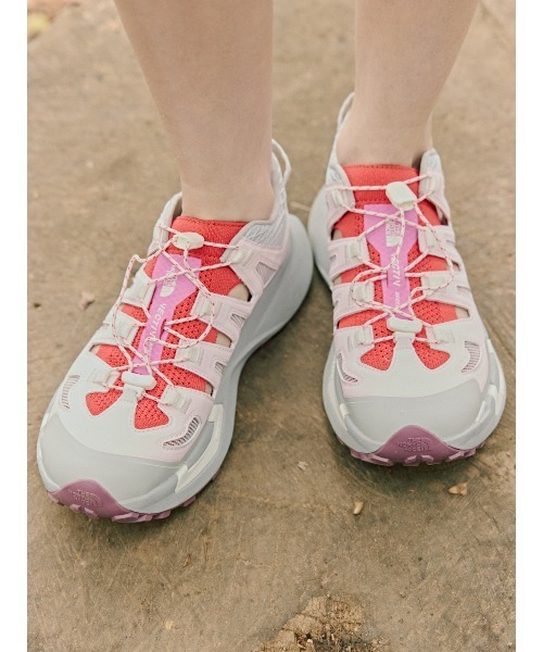 THE NORTH FACE(ザノースフェイス)の「【THE NORTH FACE×emmi】VECTIVBreeze 2(スニーカー・レディース・ピンク・23/24/25/26)」の1枚目の写真