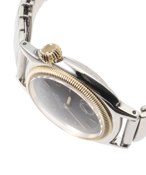 VAGUE WATCH CO.(ヴォーグウォッチカンパニー)の「VAGUE WATCH CO. TAKAHIROMIYASHITA The SoloIst. Coussin BEGINNING L(アナログ腕時計・レディース・シルバー・FREE)」の3枚目の写真