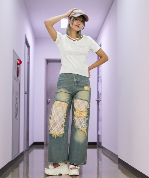GORGE(ゴージ)の「《ラインストーンロゴ》クロスストラップリブカットソー/Y2K/春夏秋/全3色(Tシャツ/カットソー・レディース・チャコール/ブラック/オフホワイト・F)」の8枚目の写真