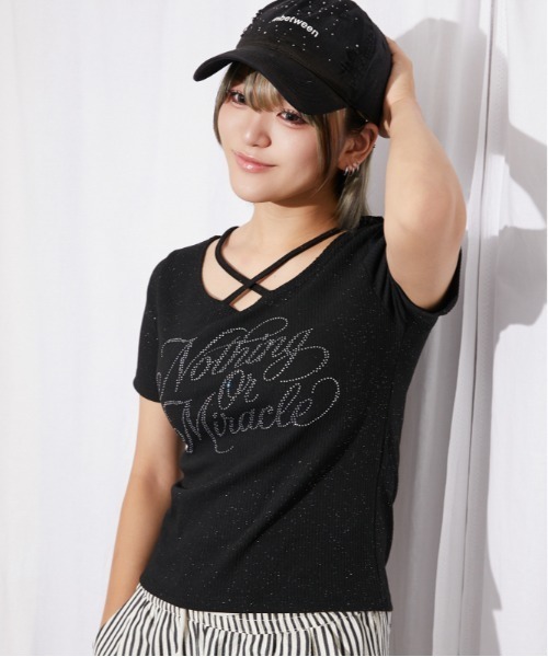GORGE(ゴージ)の「《ラインストーンロゴ》クロスストラップリブカットソー/Y2K/春夏秋/全3色(Tシャツ/カットソー・レディース・チャコール/ブラック/オフホワイト・F)」の9枚目の写真
