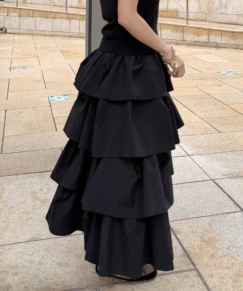 JENNE(ジェンヌ)の「ミニ・ロング・ポンチョ・マルチウェイスカート(防シワ生地)(スカート・レディース・ホワイト/ブラック・SMALL/LARGE/MEDIUM)」の6枚目の写真
