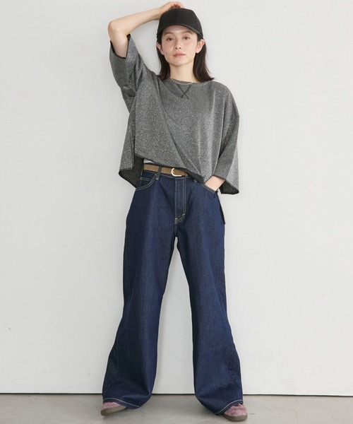 Doux archives(ドゥアルシーヴ)の「ラメ裏毛ショートスリーブPO(Tシャツ/カットソー・レディース・ブラック/アイボリー/グレイッシュベージュ・FREE)」の4枚目の写真