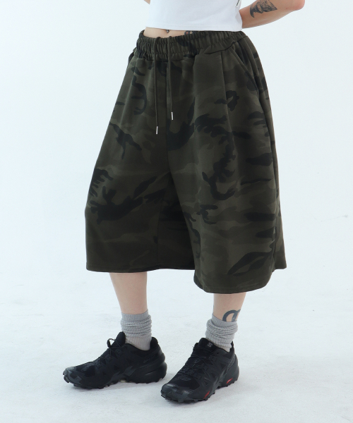 FUZZY SCAN（ファジスキャン）の「カモクロスアイレットバミューダパンツダークカーキ（その他パンツ・レディース・カーキ・ONE SIZE/TWO）」の5枚目の写真
