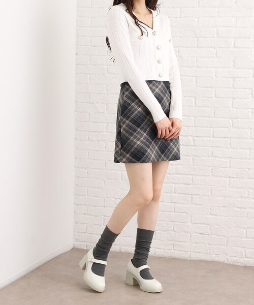 ESPERANZA(エスペランサ)の「プラットフォームメリージェーンパンプス(パンプス・レディース・ブラック/アイボリー・S/LL/M/L)」の5枚目の写真