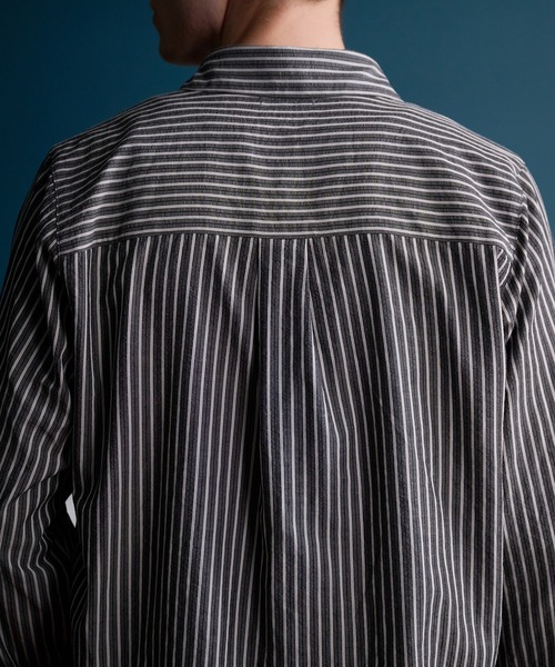 Regen Glanz(レーゲングランツ)の「urban multi-stripe relax shirt / アーバンマルチストライプリラックスシャツ(シャツ/ブラウス・メンズ・ブラウン系その他/グレー・LARGE/MEDIUM/SMALL)」の19枚目の写真