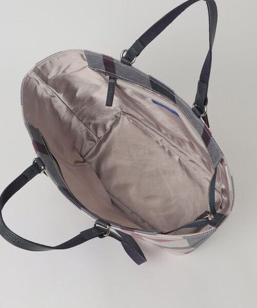 BLUE LABEL CRESTBRIDGE（ブルーレーベルクレストブリッジ）の「クレストブリッジチェックPVCトート（ショルダーバッグ・レディース・パープル系その他4/レッド・FREE）」の12枚目の写真