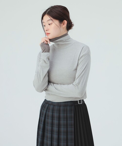 BEAMS HEART(ビームスハート)の「レイヤード風 タートルネック プルオーバー(Tシャツ/カットソー・レディース・ワイン/ホワイト系その他5/グレー・FREE)」の10枚目の写真