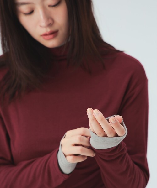 BEAMS HEART(ビームスハート)の「レイヤード風 タートルネック プルオーバー(Tシャツ/カットソー・レディース・ワイン/ホワイト系その他5/グレー・FREE)」の21枚目の写真