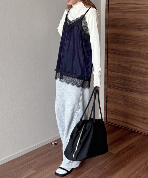 ISOOK(アイスー)の「【ISOOK / アイスー】レースベロアキャミソール / キャミビスチェ ベロアトップス キャミトップス レーストップス 秋服 レイヤード ZOZOTOWN限定(キャミソール・レディース・ネイビー/ブラウン・FREE)」の22枚目の写真